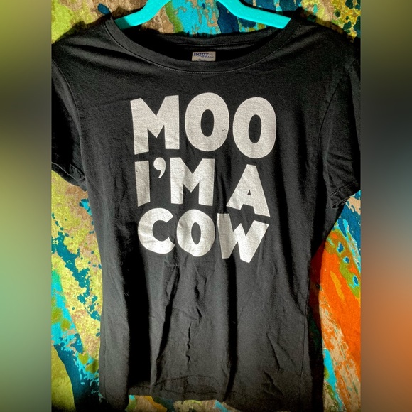 Moo I'm a Cow Graphic T-shirt Size S - Picture 6 of 7